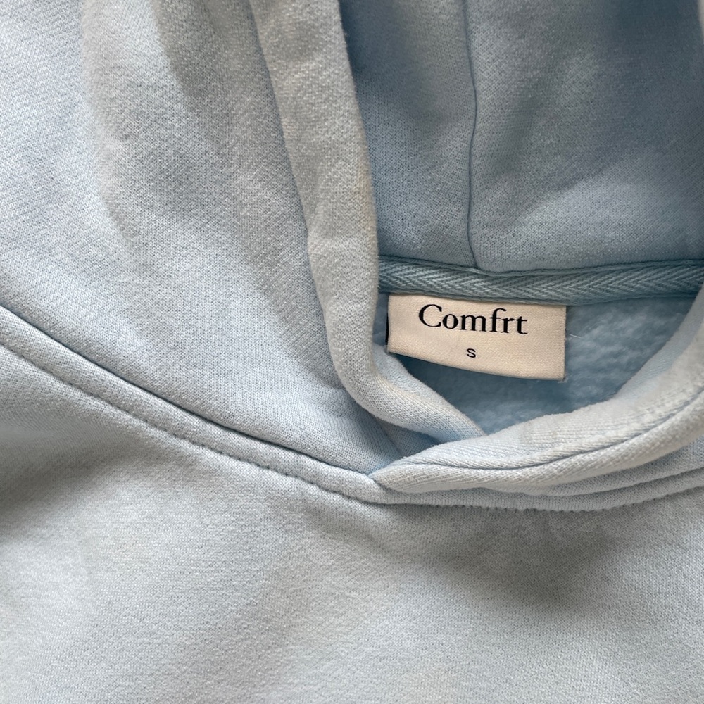 Comfrt hoodie pastel edit. Light Blue Hoodie. Size S perfect condition - Picture 3 of 3